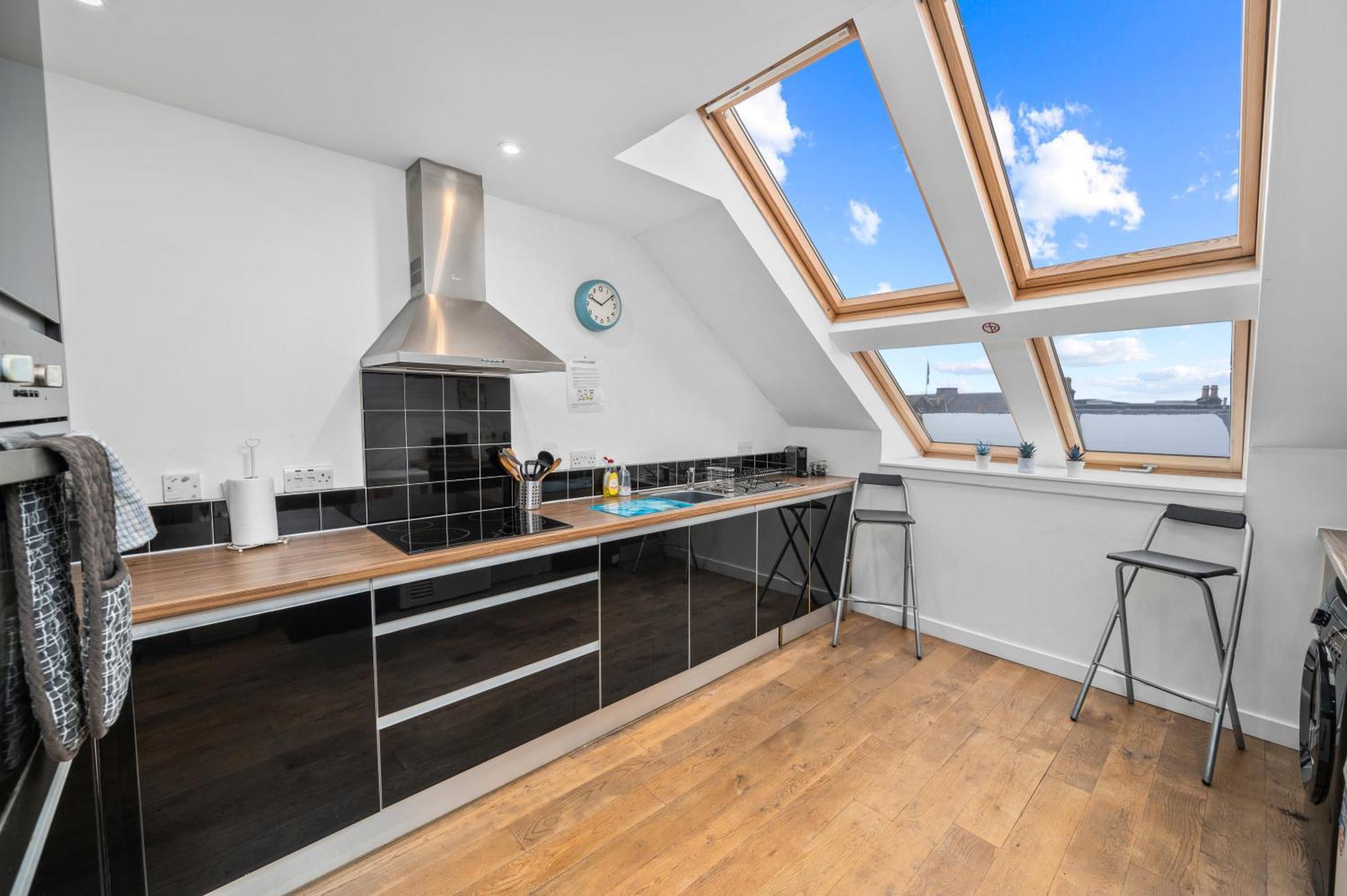 Stunning 2Br Loft Apt In Oban - Sea Views Экстерьер фото